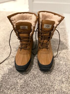 UGG Adirondack Winter Boots